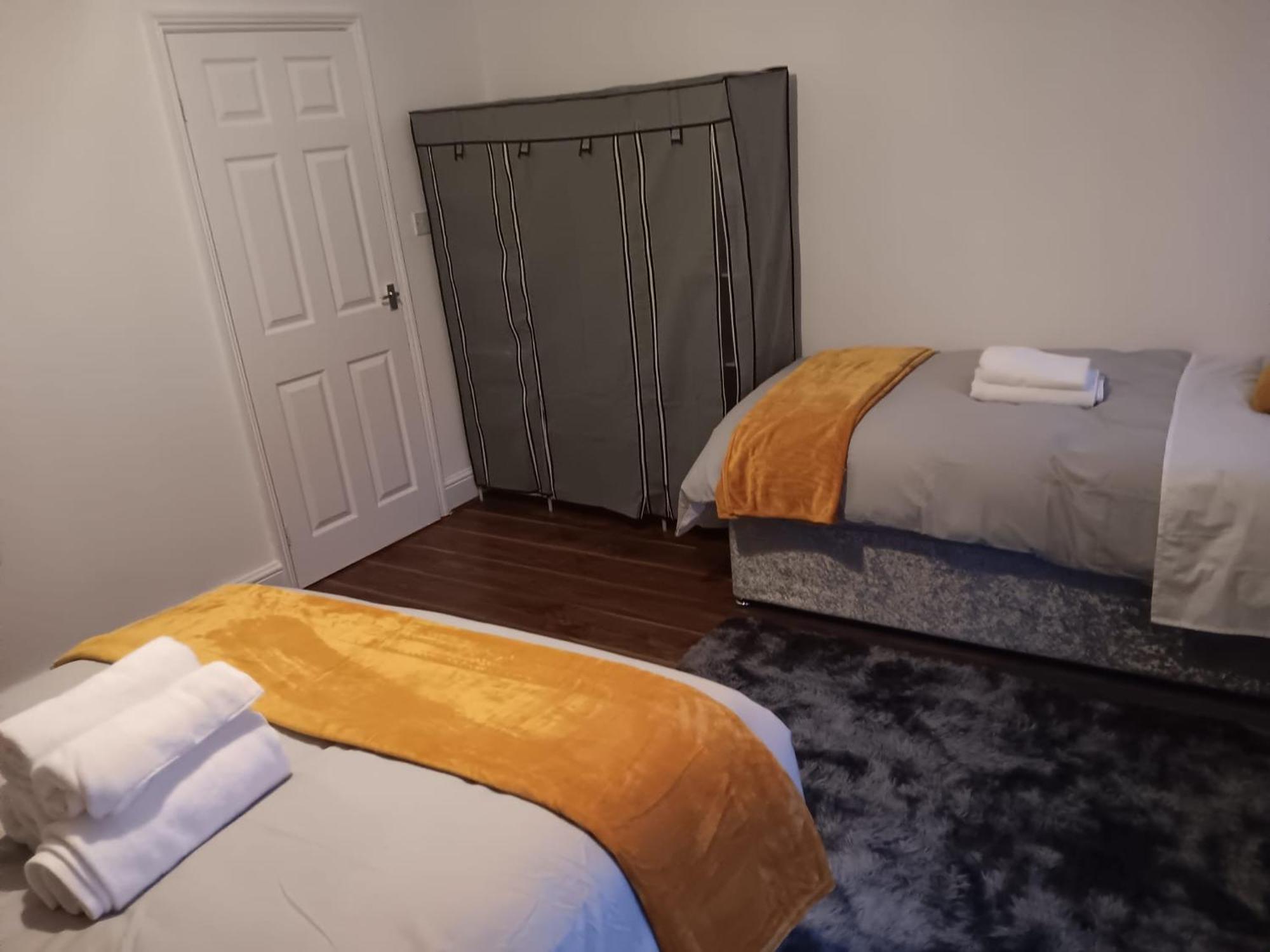 Holiday home Comfortable From - Sleeps - 10 Bolton